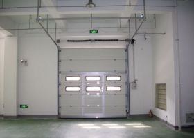 北海工業提升門廠家,節能實惠+廠家直銷！【廣州奇翔】