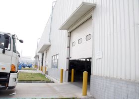 成都工業提升門廠家值得信賴！-【廣州奇翔】